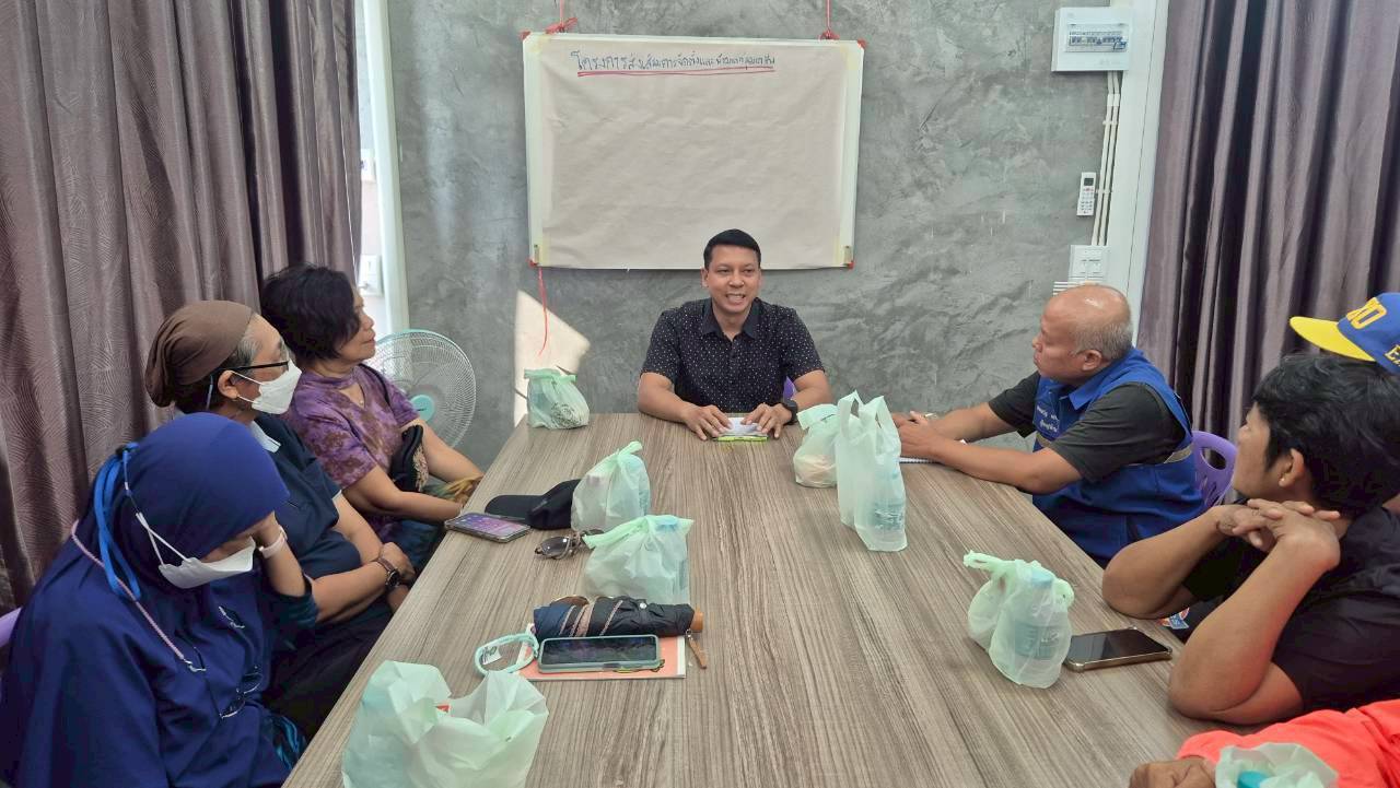 สพอ.บางบัวทอง ดำเนินโครงการส่งเสริมการจัดตั้งและพัฒนากลุ่มอาชีพ